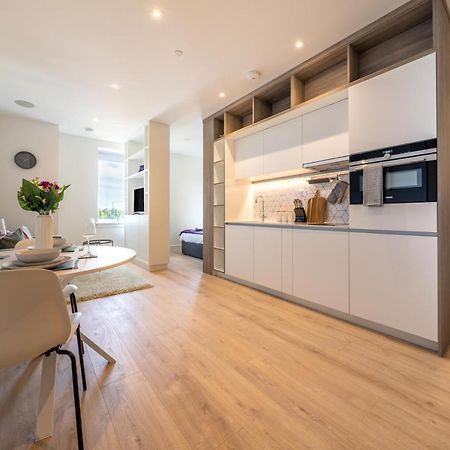 Cozy Apartments - Free Wifi And Parking Onsite Feltham Εξωτερικό φωτογραφία